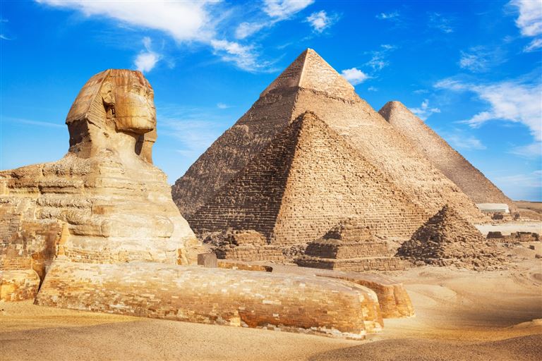 Echnaton - ab Luxor ©merydolla/adobestock